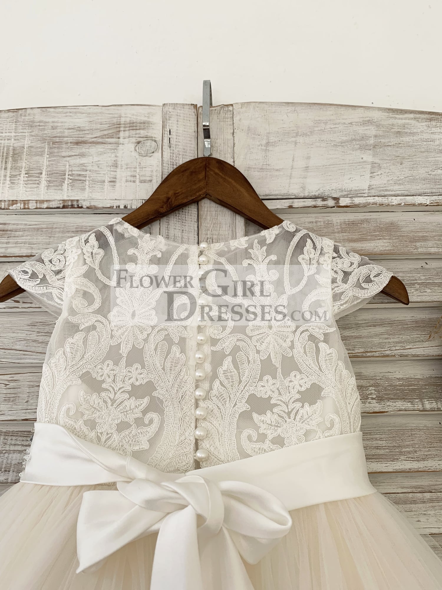 Flower girl hotsell dress belt