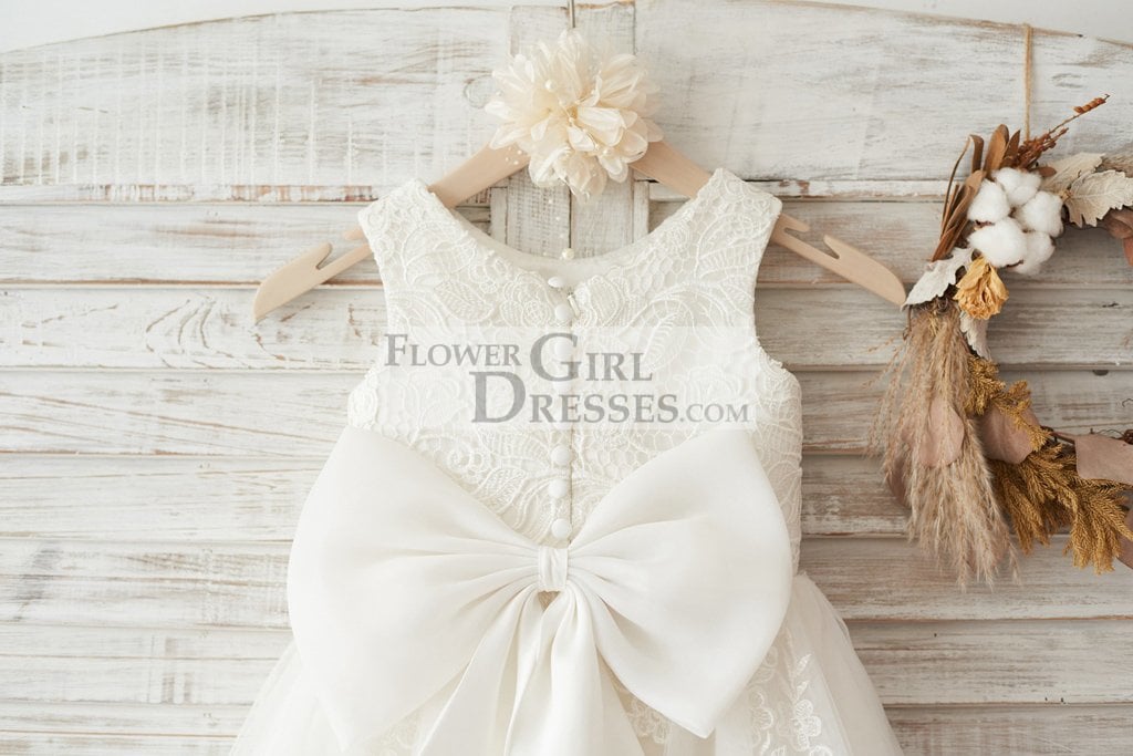 Flower girl dress with big bow on clearance back