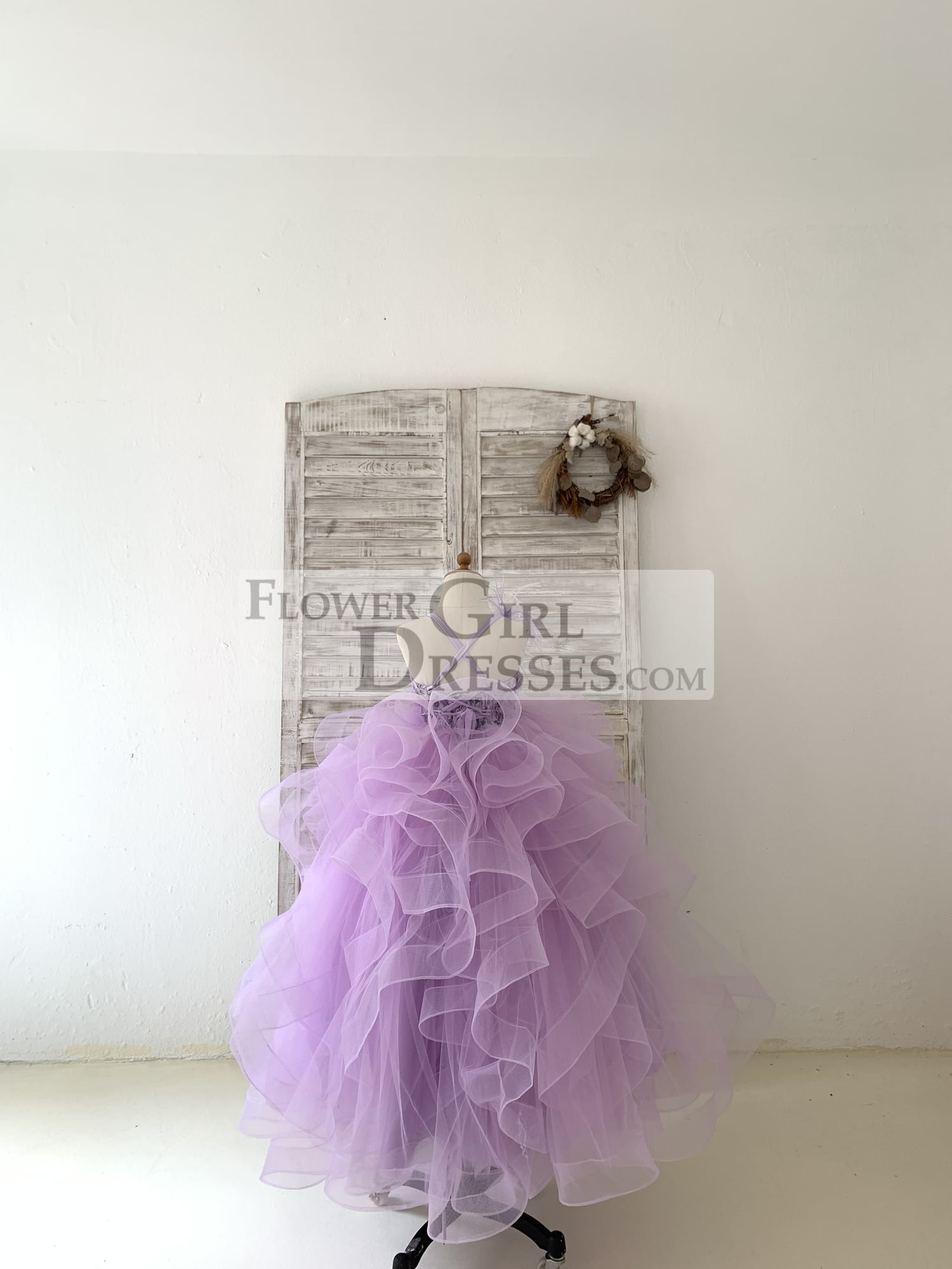 Lavender lace flower girl clearance dresses