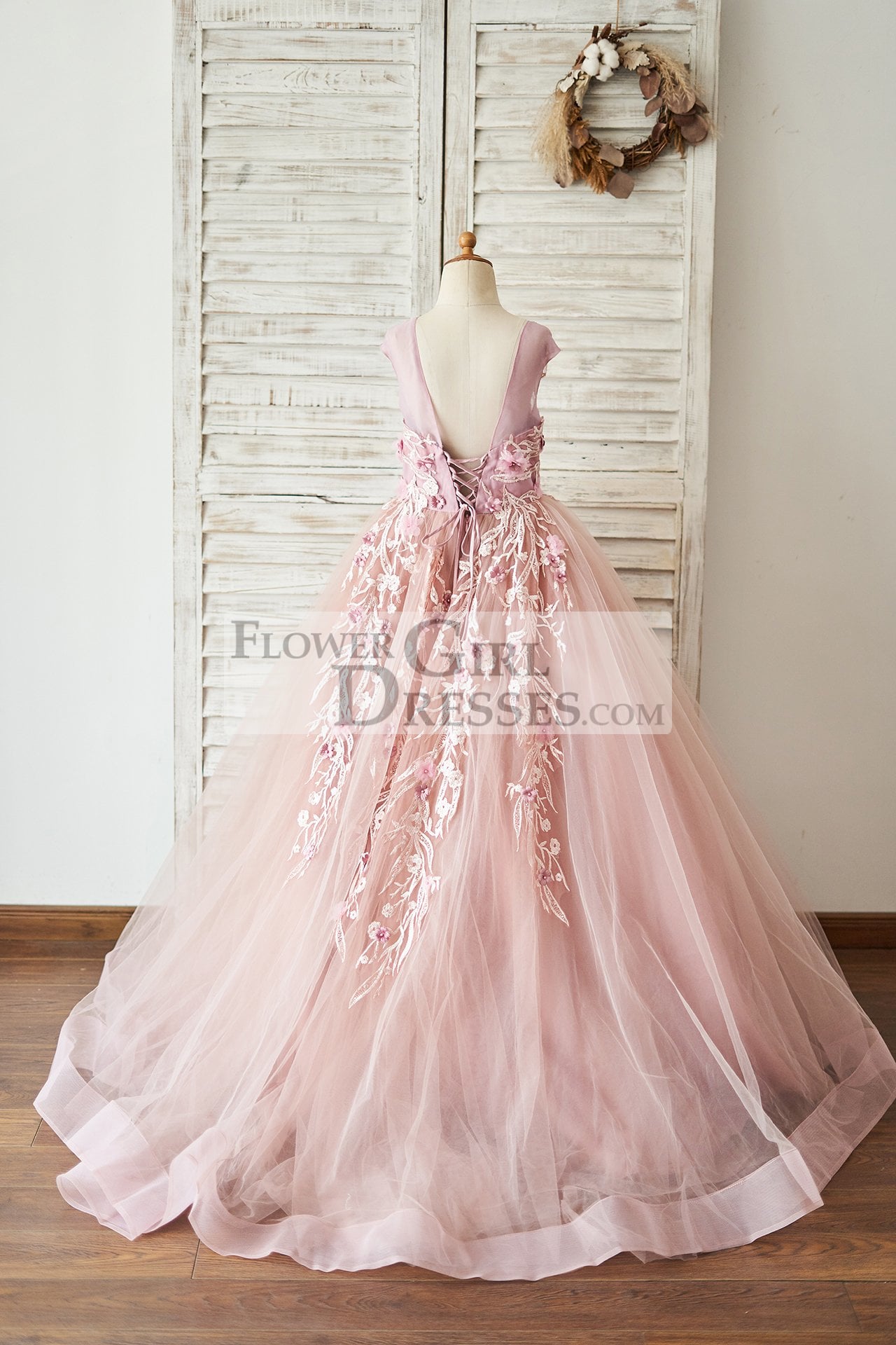 Flower girl dresses shop near me now